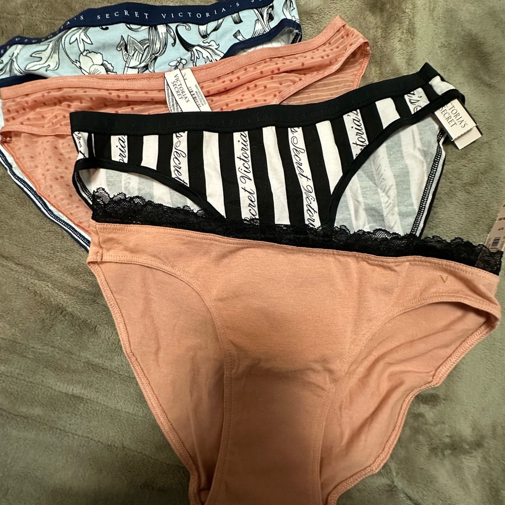 Victoria's Secret new Peach, Black, and Blue Panty four bikini